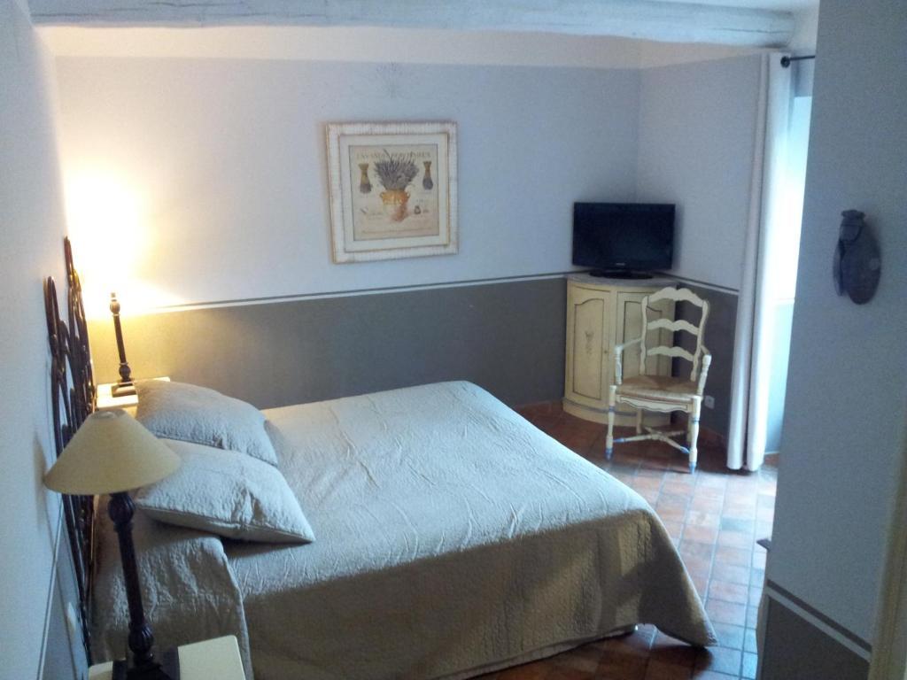 Du Poete Hotel 3*