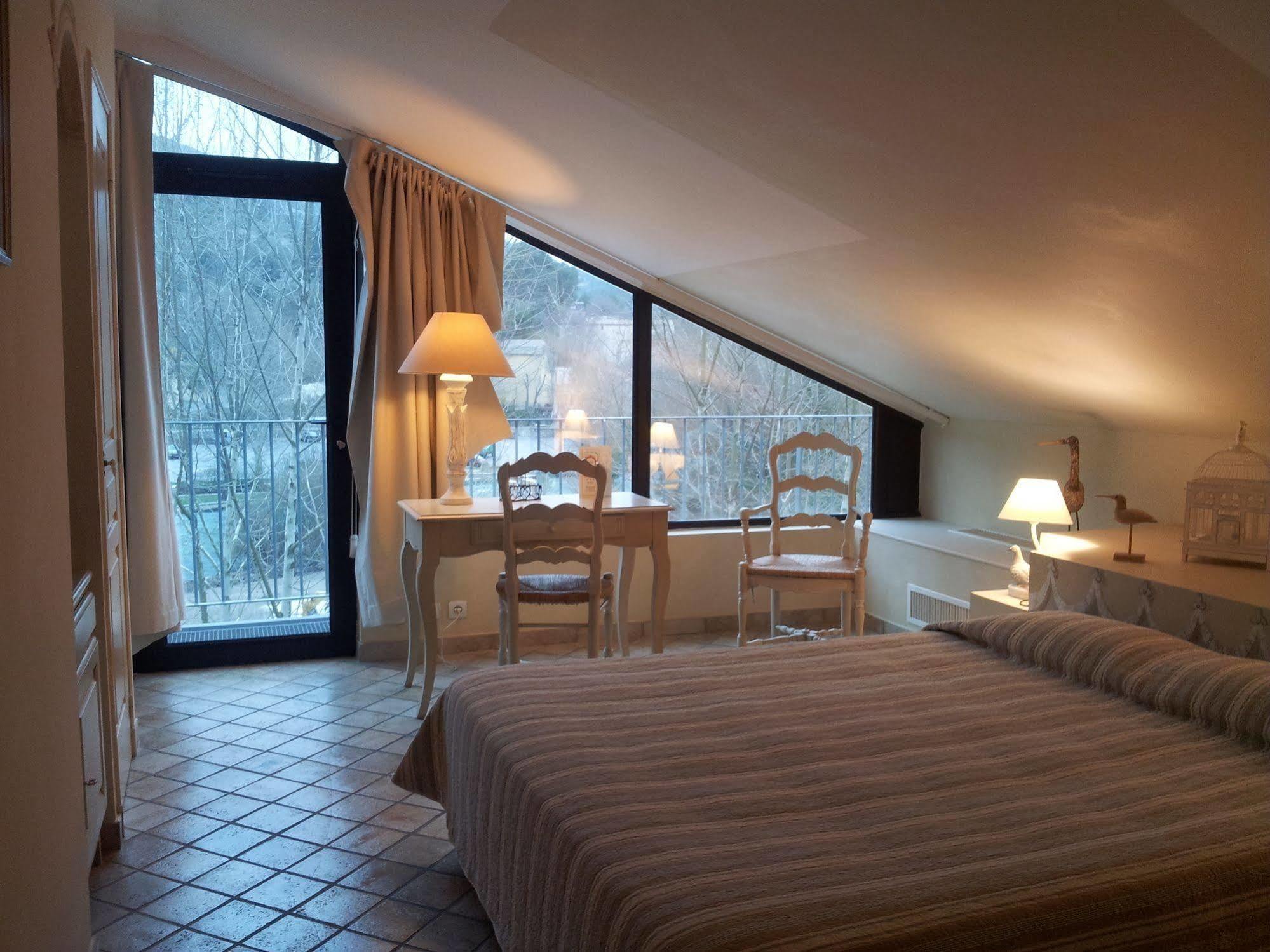 Du Poete Hotel Fontaine-de-Vaucluse